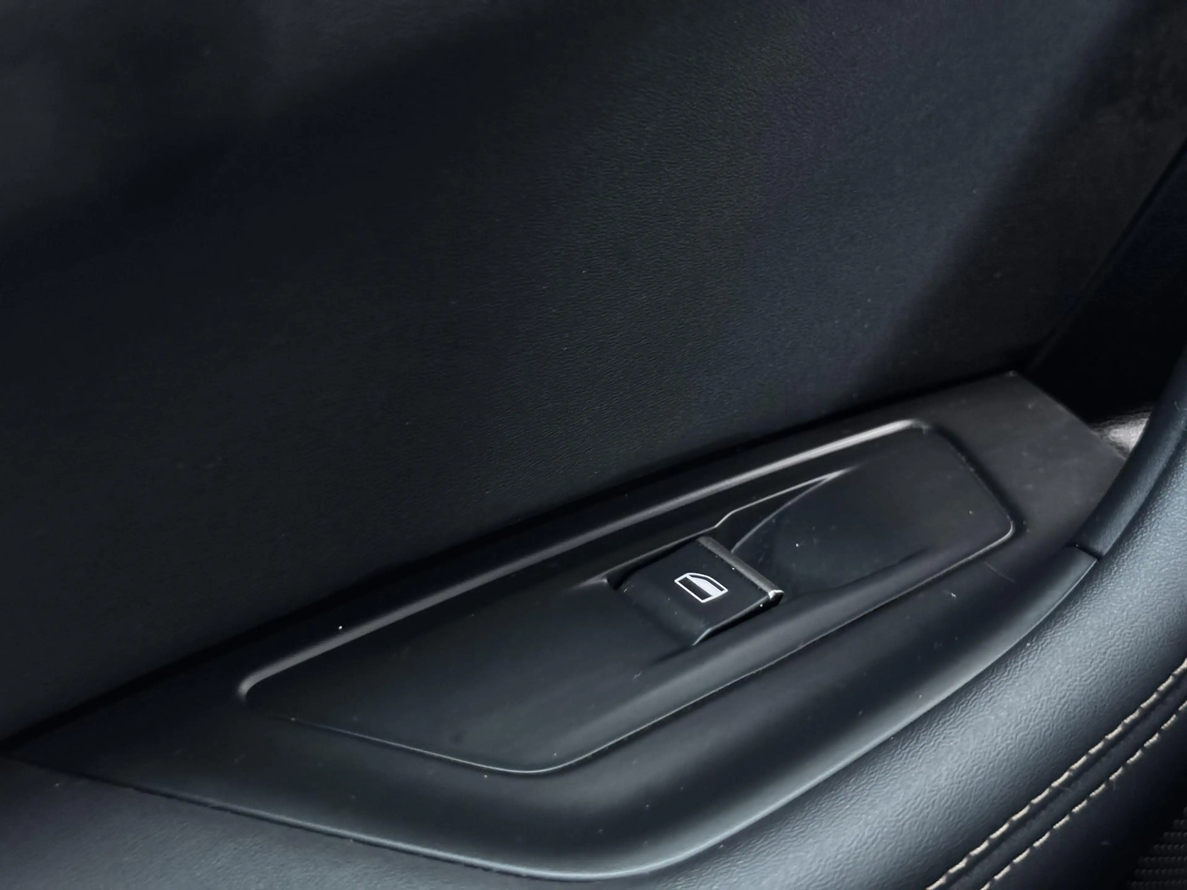 Peugeot 508 SW 1.6 HYbrid GT / Panoramadak / Adaptief Cruise C — photo 22