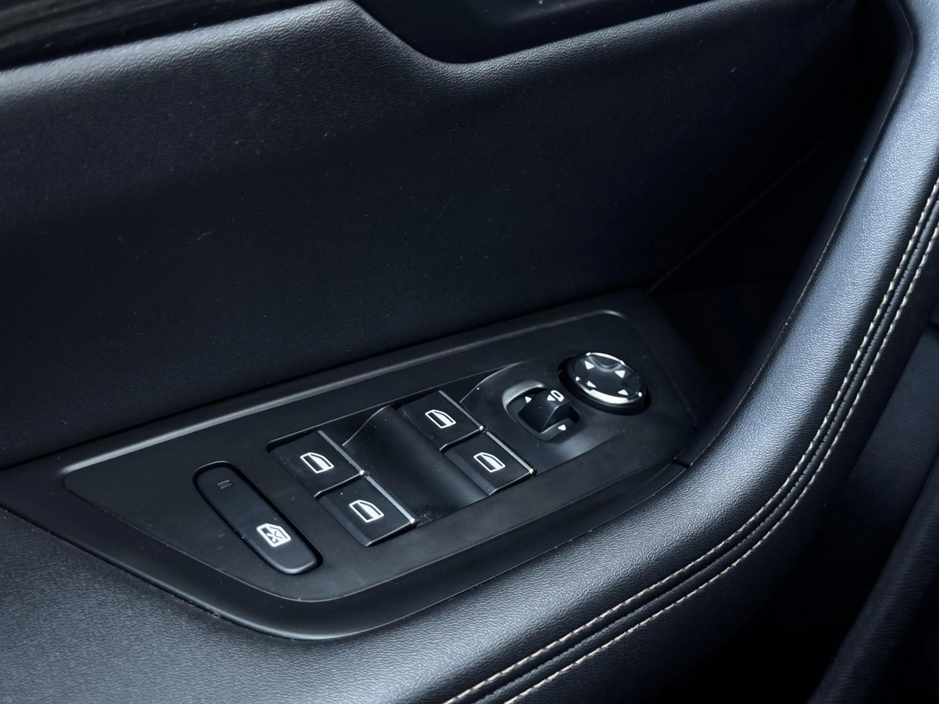 Peugeot 508 SW 1.6 HYbrid GT / Panoramadak / Adaptief Cruise C — photo 28