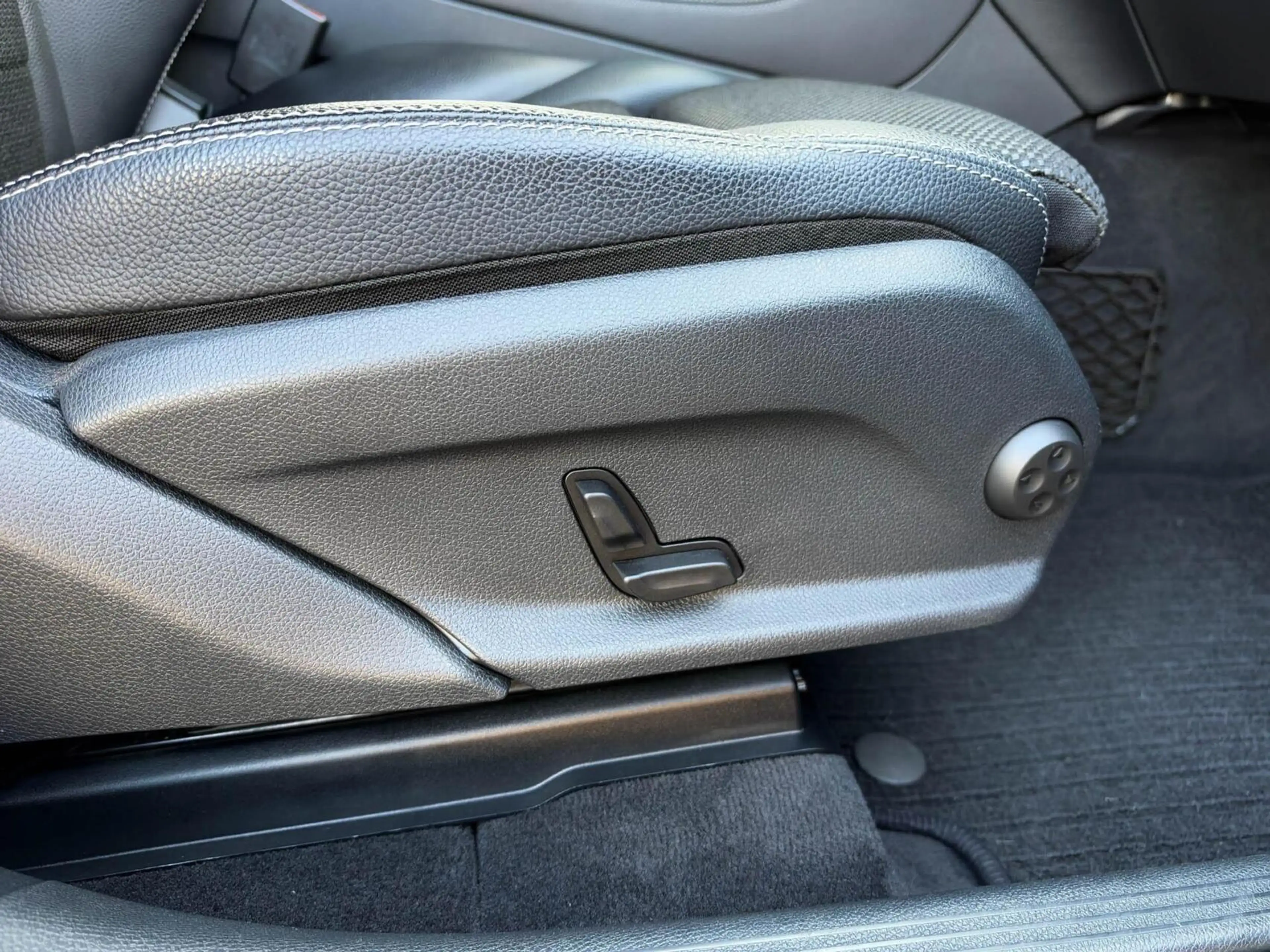 Mercedes-Benz GLC 250 4MATIC Automaat Exclusive | Half leder | Full LED — photo 20