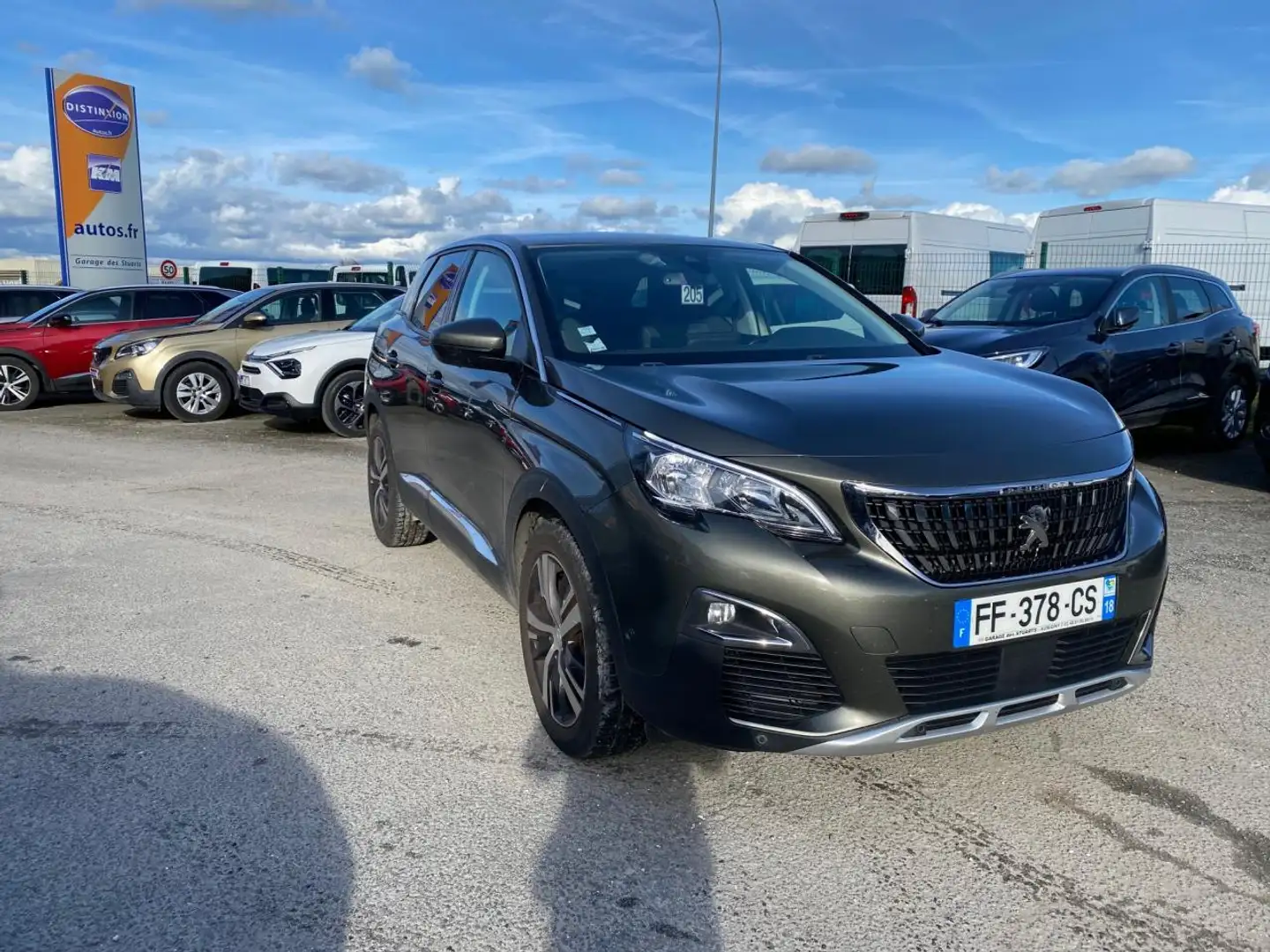 Peugeot 3008 1.2i PureTech - 130 II Allure Gris - 2