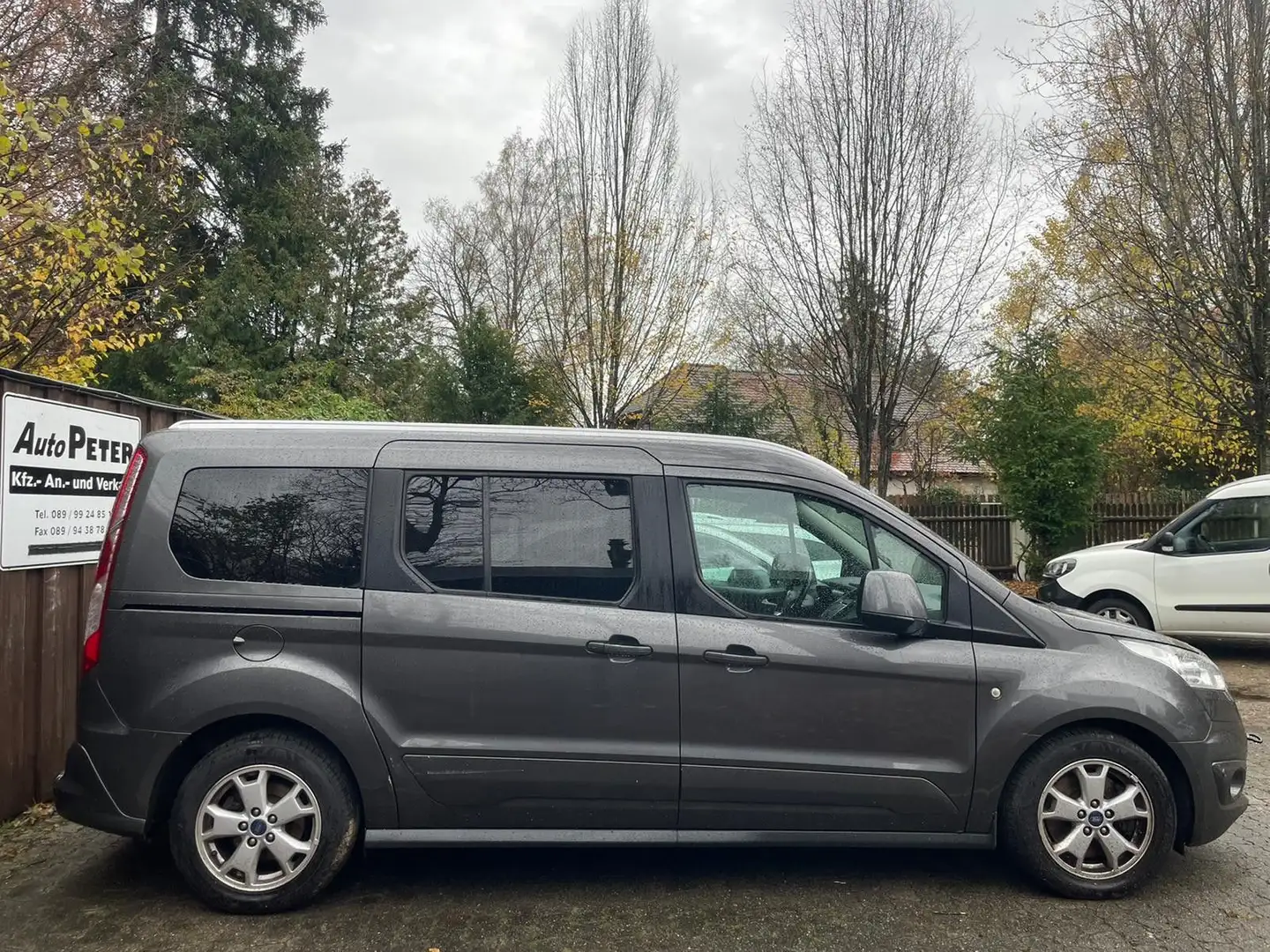 Ford Grand Tourneo Connect Titanium+++TOP ANGEBOT+++ Grey - 2