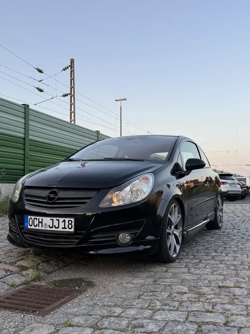 Opel Corsa 1.6 Turbo GSi - 2