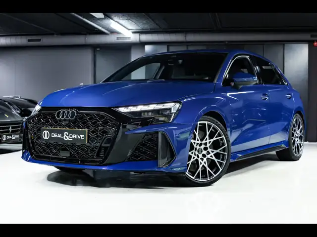 Audi RS3 SPORTBACK 2.5 TFSI QUATTRO S-TRONIC°CARBON°BUCKET
