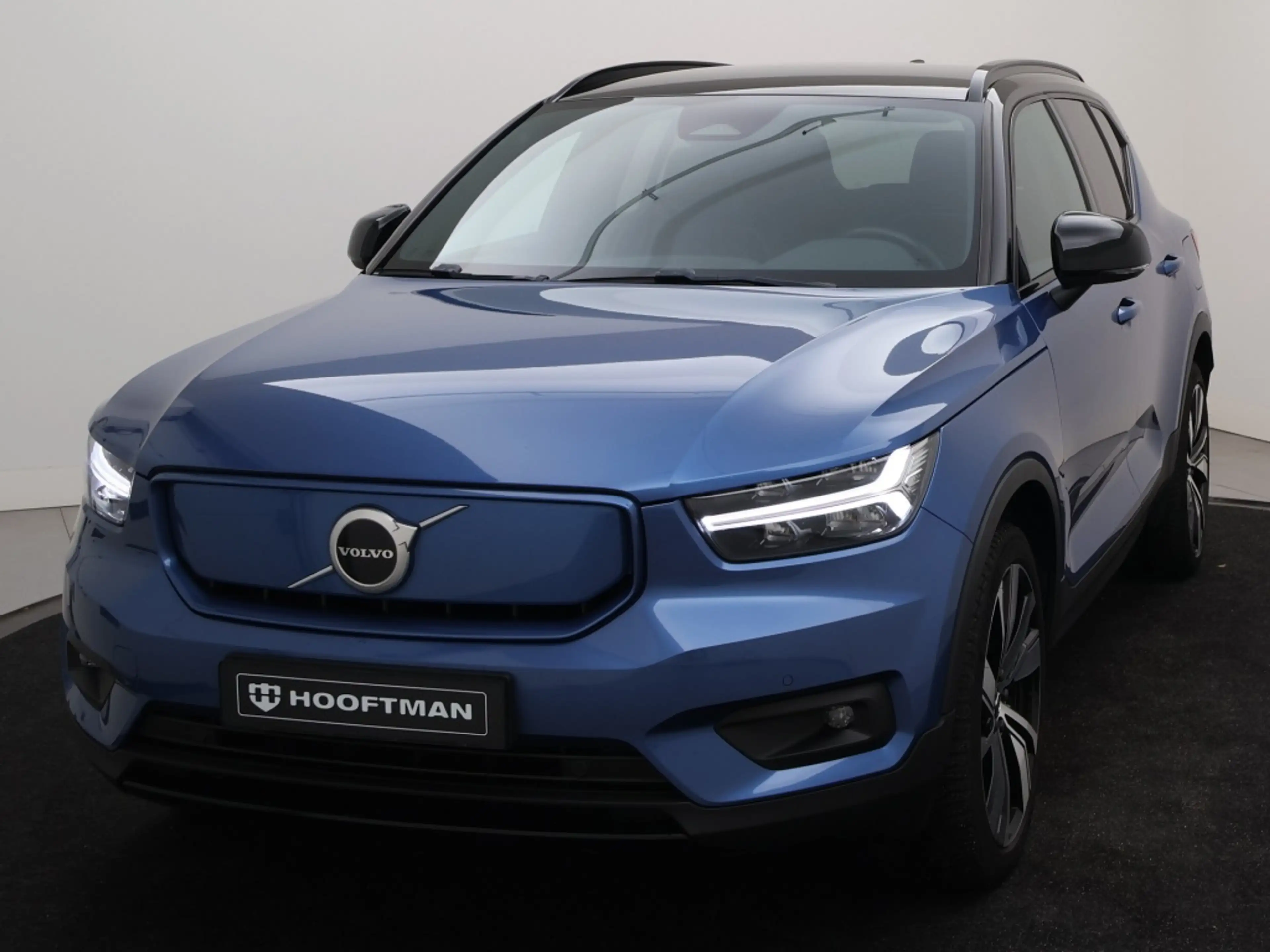 Volvo XC40 RECHARGE PURE ELECTRIC SCHUIFDAK HARMAN KARDON 20I — photo 6