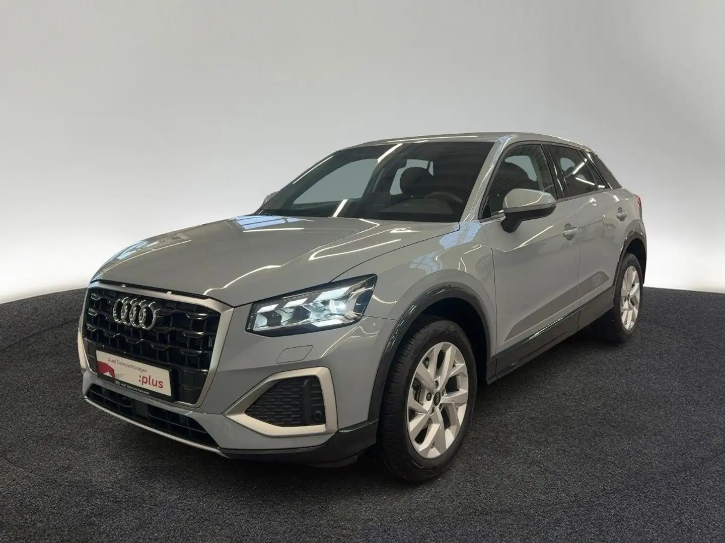 Audi Q2 advanced 35 TFSI Standh. Matrix Kamera AHK vi Grijs - 2
