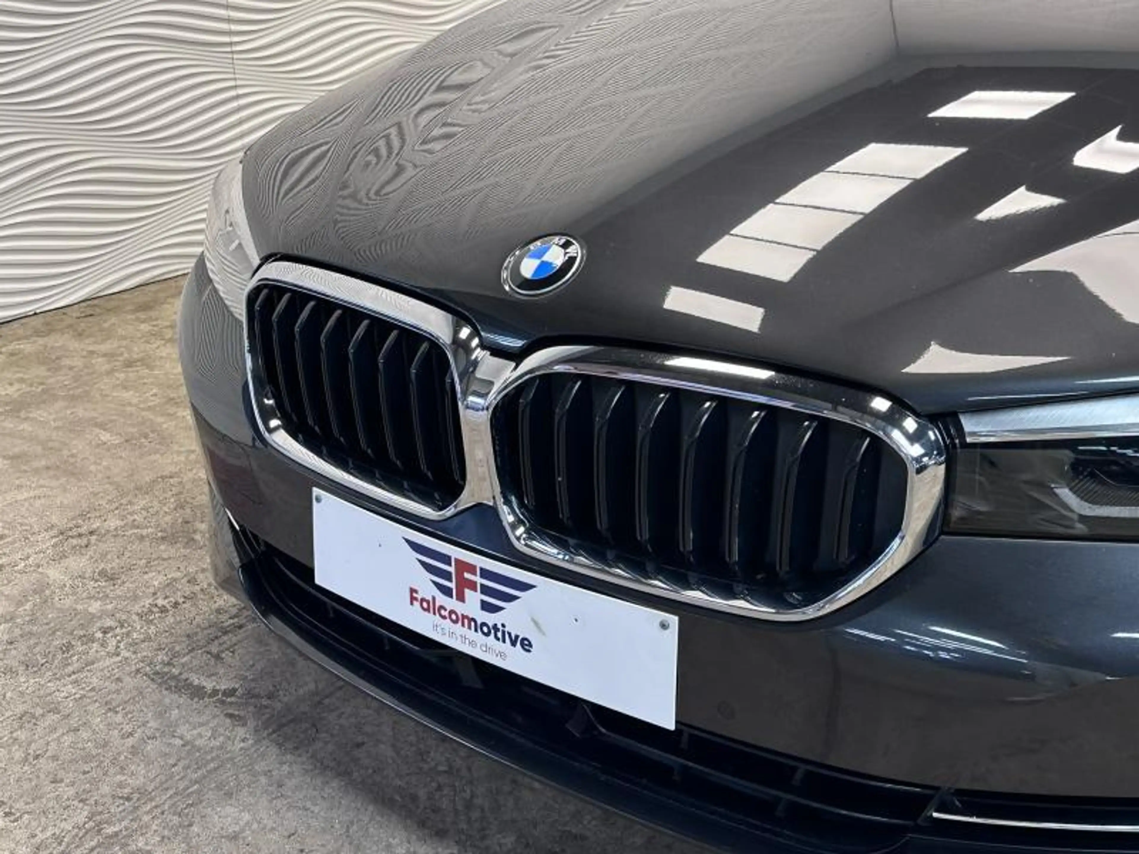 BMW 518 d*AUT*CARPLAY*ZTLVERW.*TOURING* — photo 6