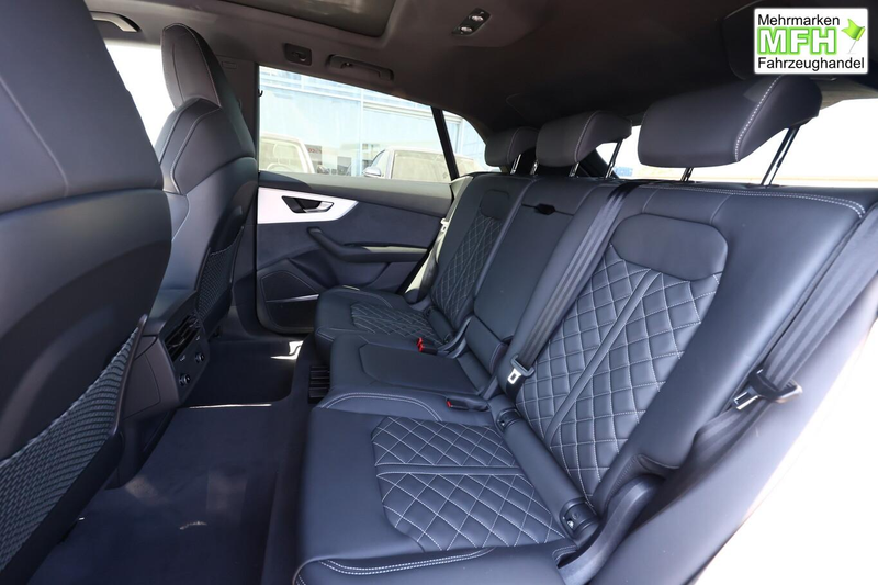 Audi Q8 S line 2xS AssistenzP+ 22Z Laser Pano B&O Leder... — photo 9