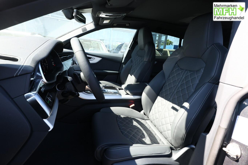Audi Q8 S line 2xS AssistenzP+ 22Z Laser Pano B&O Leder... — photo 5