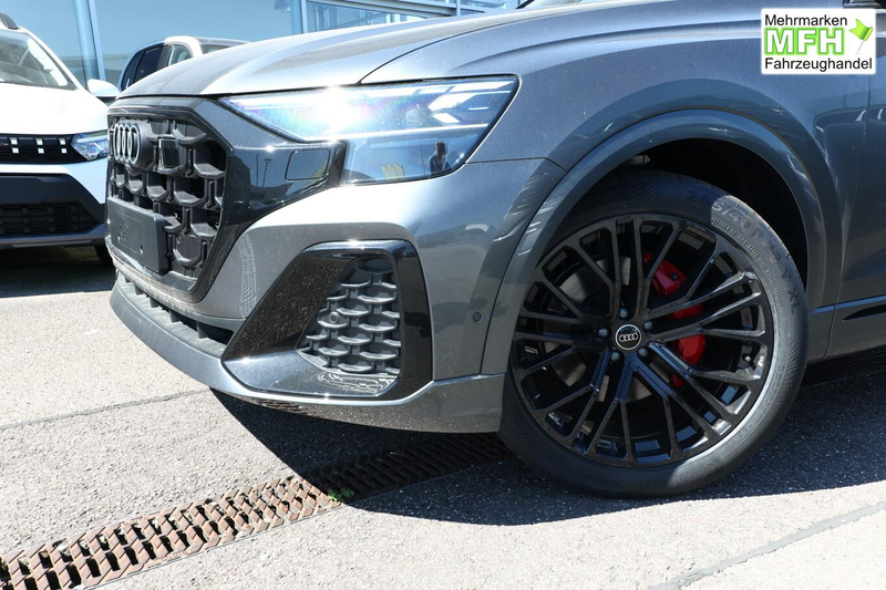 Audi Q8 S line 2xS AssistenzP+ 22Z Laser Pano B&O Leder... — photo 4