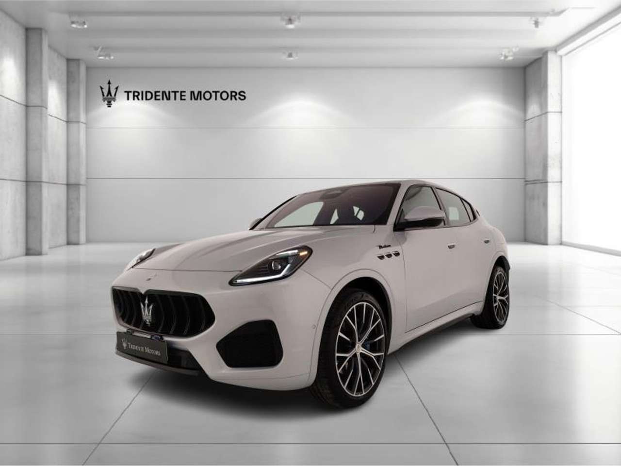 Maserati Grecale 2.0 mhev Modena 330cv auto