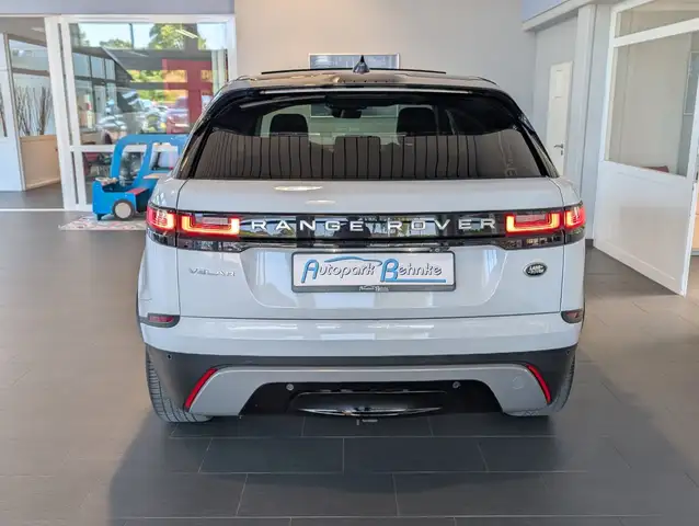 Land Rover Range Rover Velar view 10
