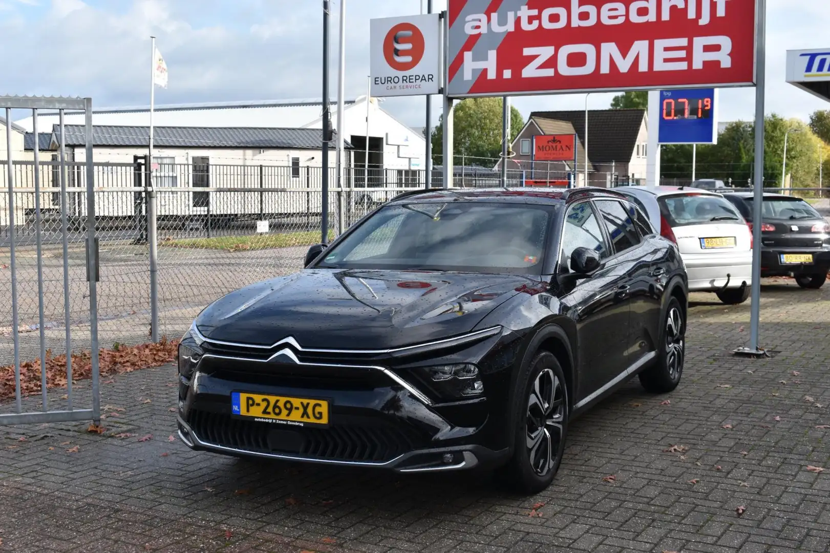 Citroen C5 X 1.2 PureTech Business Plus Noir - 1