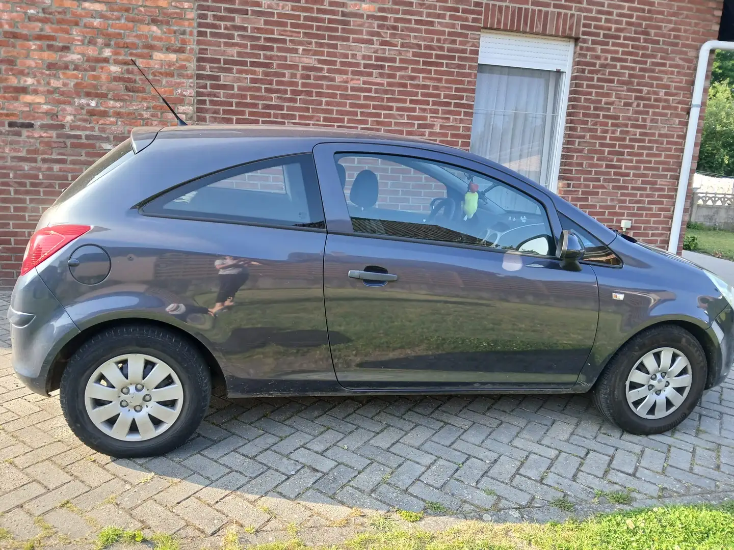 Opel Corsa 1.2 16V Edition - 2
