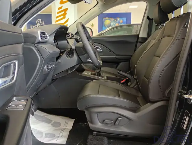 MG ZS view 7