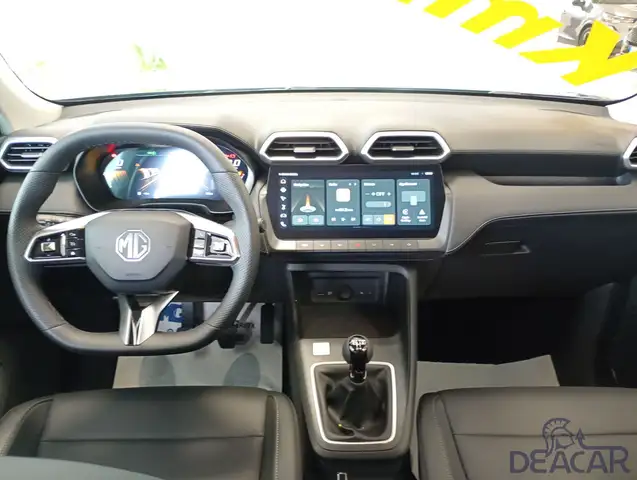 MG ZS view 9