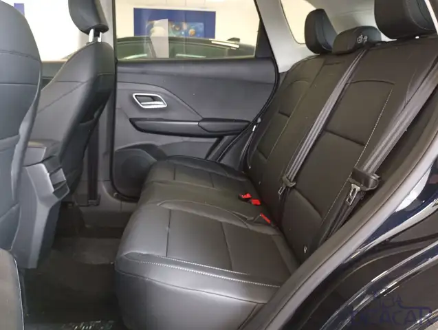 MG ZS view 8