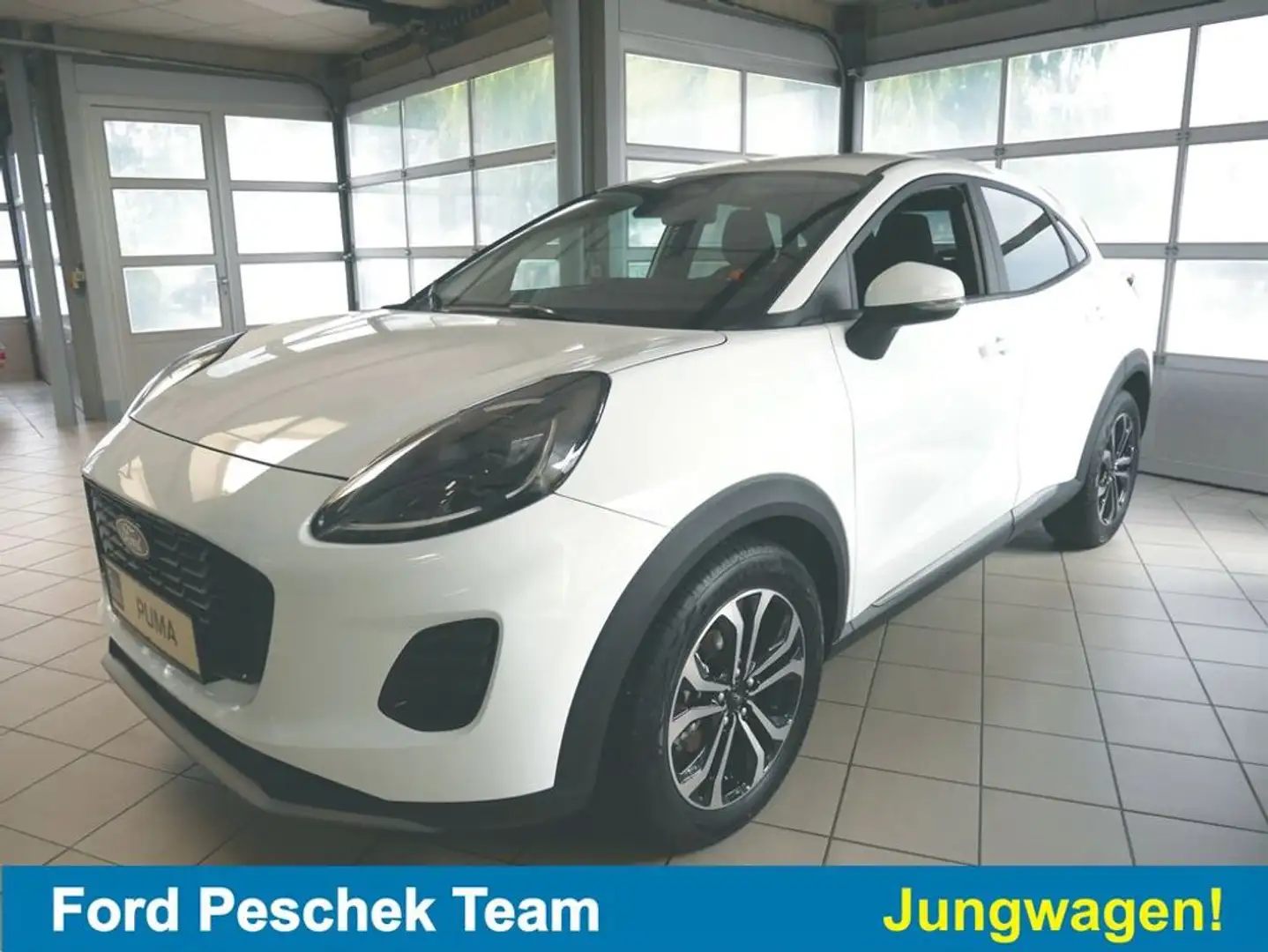 Ford Puma 1,0 EcoBoost Hybrid Titanium Weiß - 1