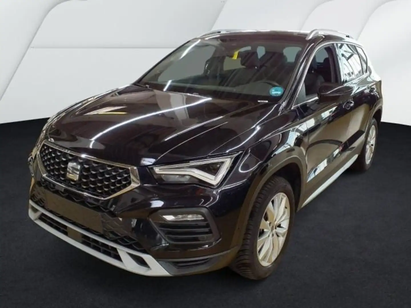 SEAT Ateca 1.5 TSI DSG X-PERIENCE SIDE-ASSIST PARKLEN Schwarz - 2