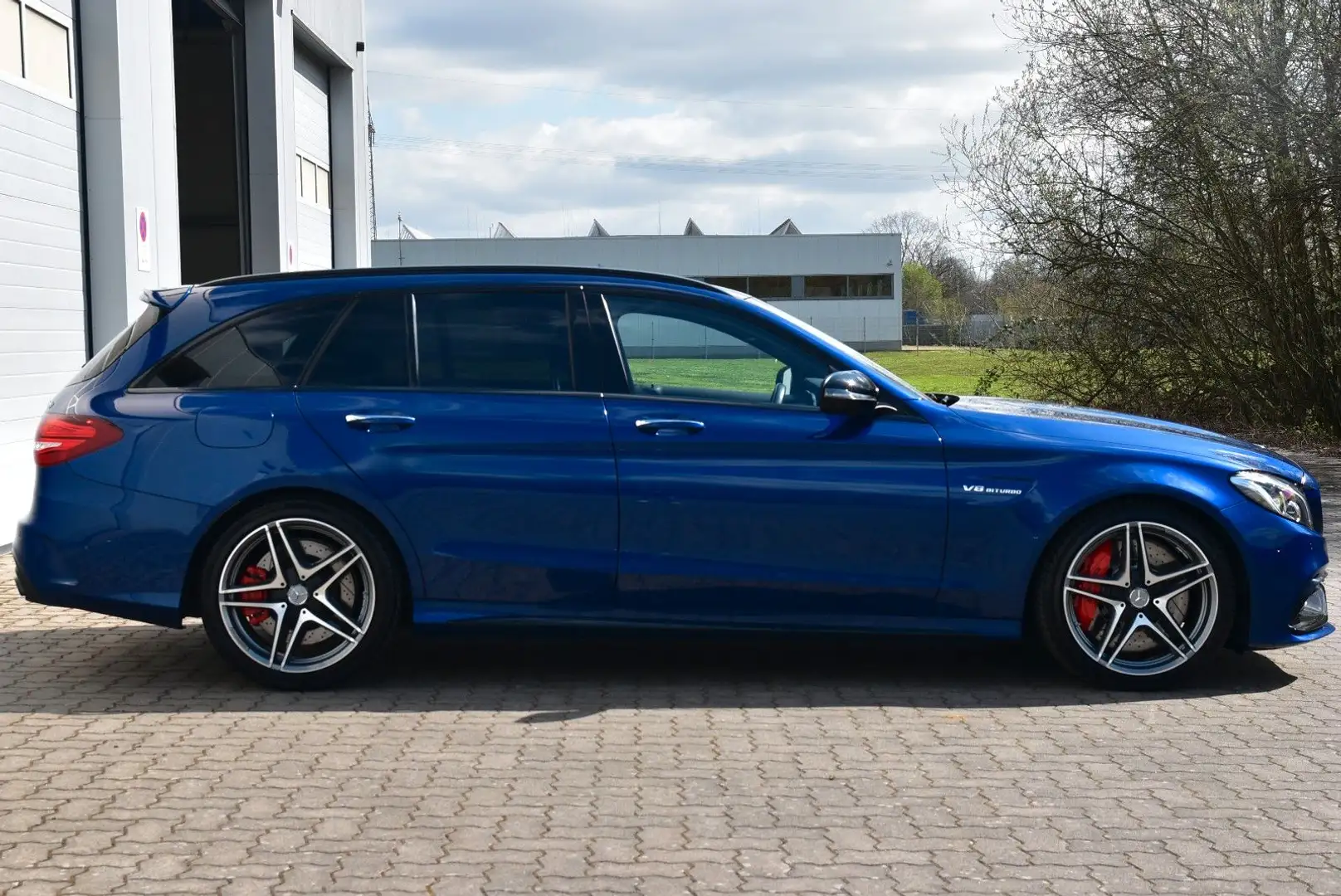 Mercedes-Benz C 63 AMG C 63S T AMG Dist/Pano/360/AMG Perf. Ausp./Burmes Bleu - 2