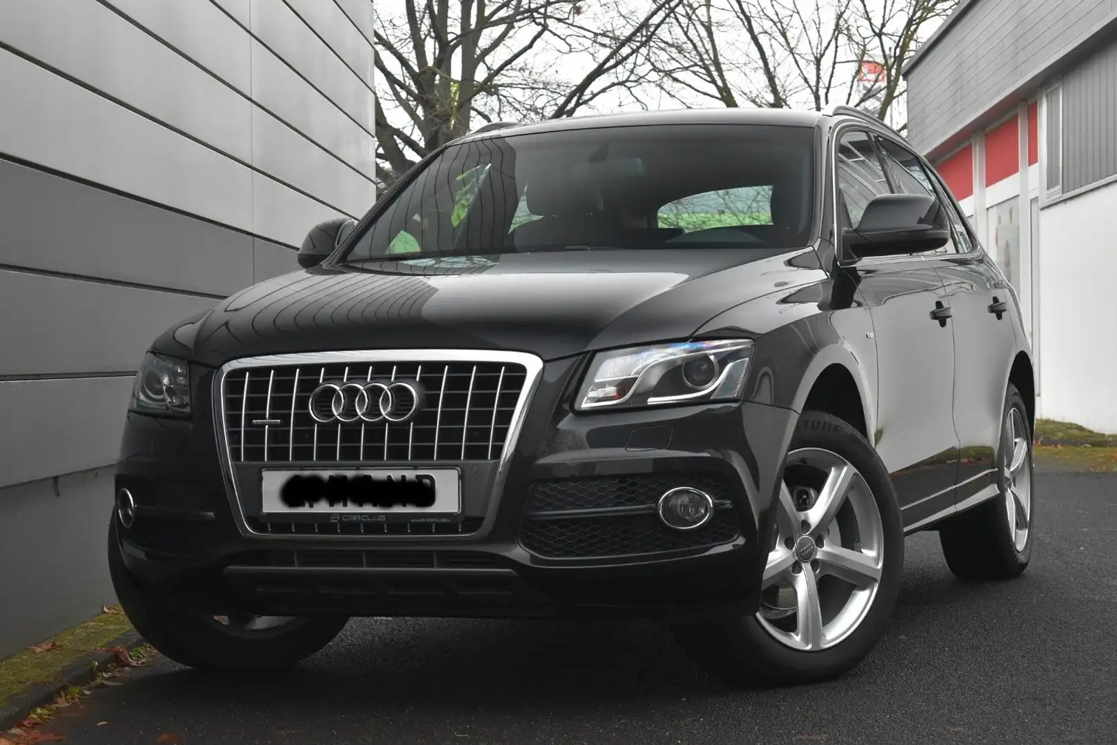 Audi Q5 2.0 TFSI quattro* S-Line Plus! 2.Hand! AHK! * Schwarz - 2