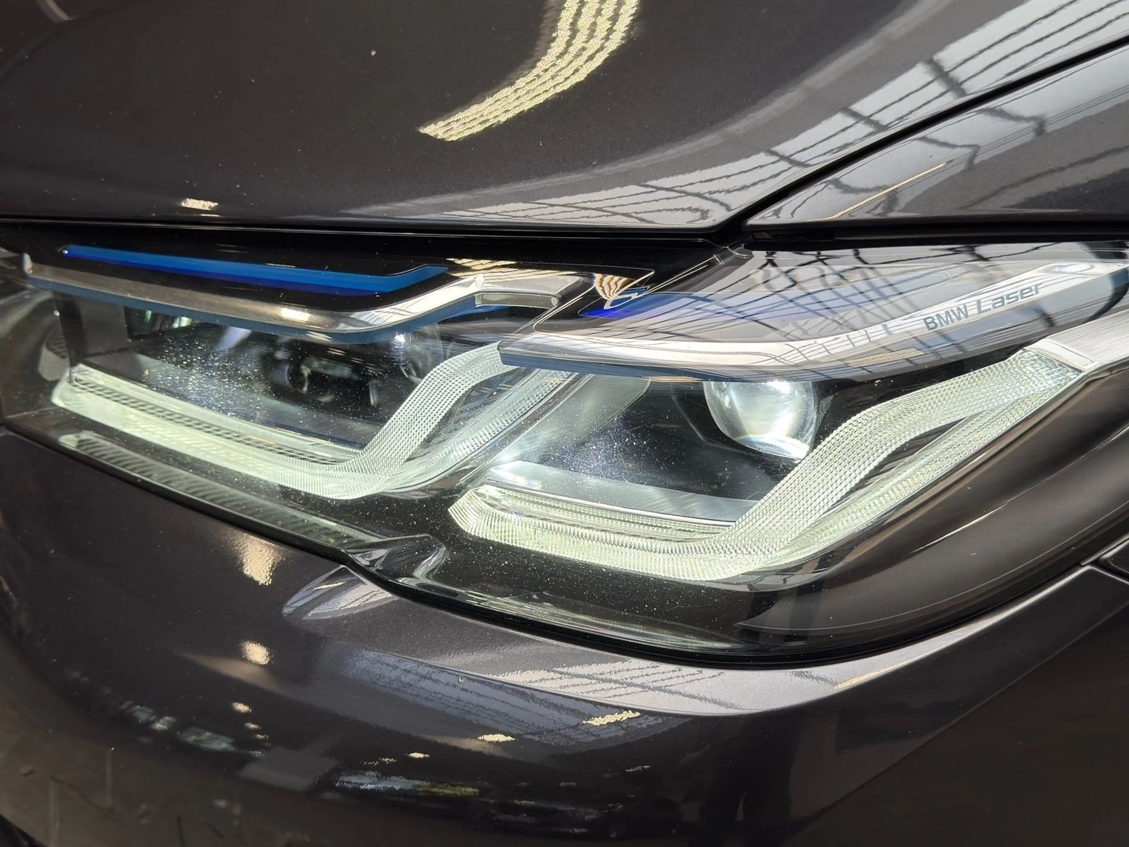 BMW 530 d xDrive Touring Laser Pano DA Prof 360° HiFi — photo 6