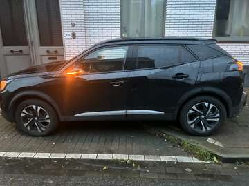 Peugeot E-2008 gt 136 AT