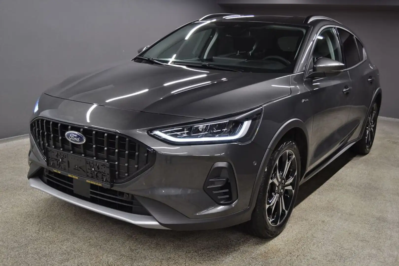 Ford Focus Active X Grau - 2