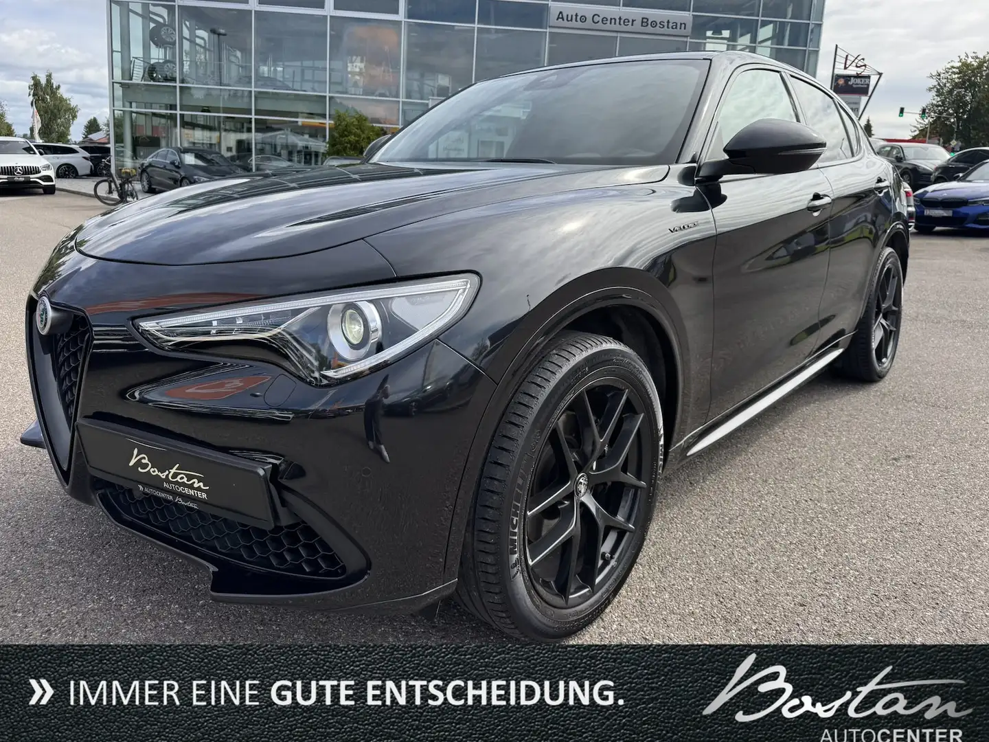 Alfa Romeo Stelvio VELOCE Q4/UCONNECT 3D/KAMERA/1.HAND/DAB Schwarz - 1