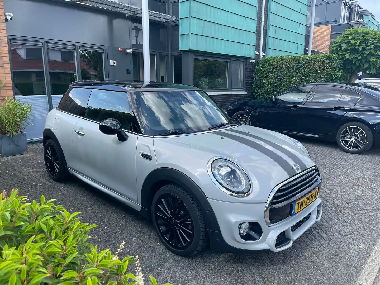 MINI Cooper John Cooper Styling Wit - 1