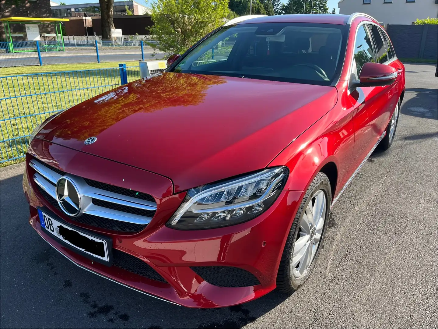 Mercedes-Benz C 180 T 9G-TRONIC Avantgarde Rot - 2