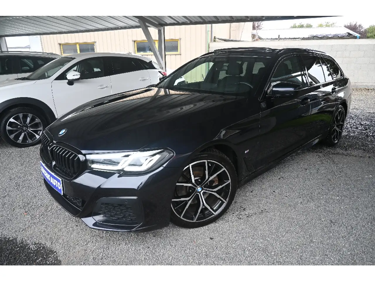 BMW 520 2022