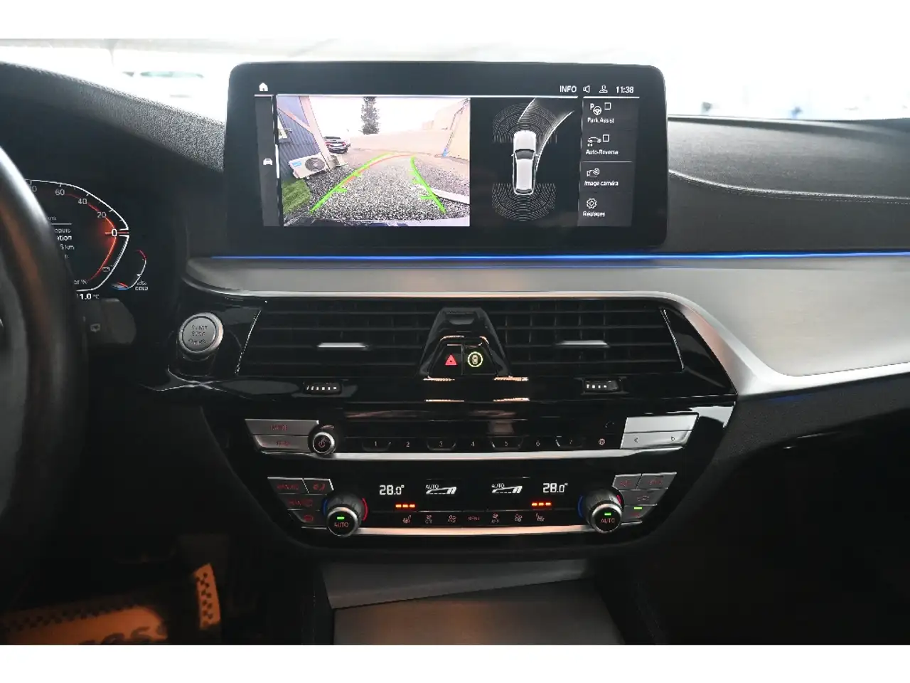 BMW 520 Touring 520d TwinPower Turbo 190 ch BVA8 M Sport — photo 5