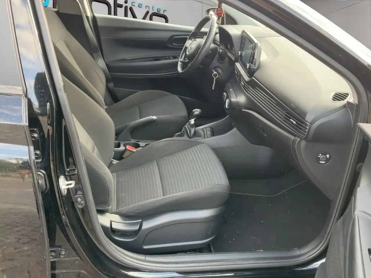 Hyundai i20 i20 1.2 Connectline Gpl 9