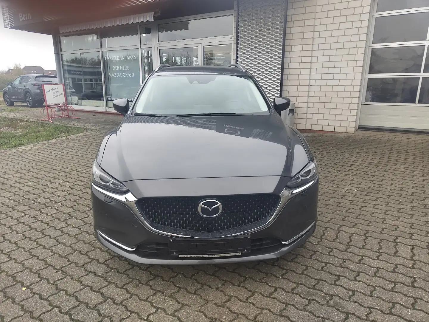 Mazda 6 2.0L SKYACTIV G 165ps 6MT FWD EXCLUSIVE-LINE Grau - 1