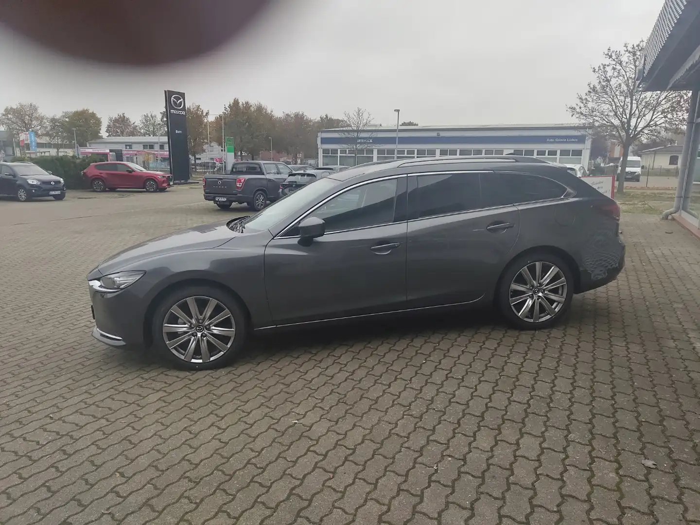Mazda 6 2.0L SKYACTIV G 165ps 6MT FWD EXCLUSIVE-LINE Grau - 2