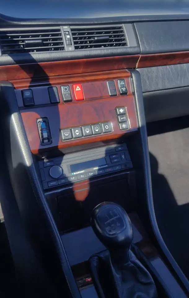 Mercedes-Benz Baureihe 124 A124 Cabriolet, foto 7