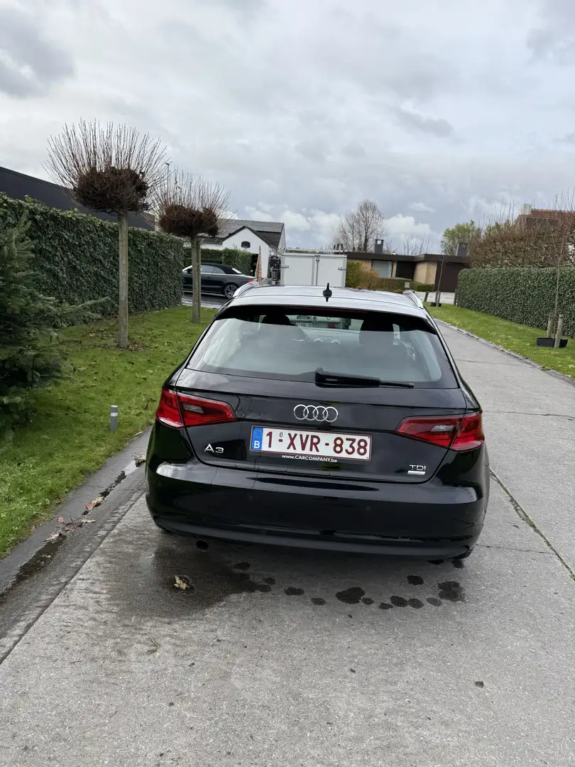 Audi A3 1.6 TDI Sportback (clean diesel) Ambiente - 2