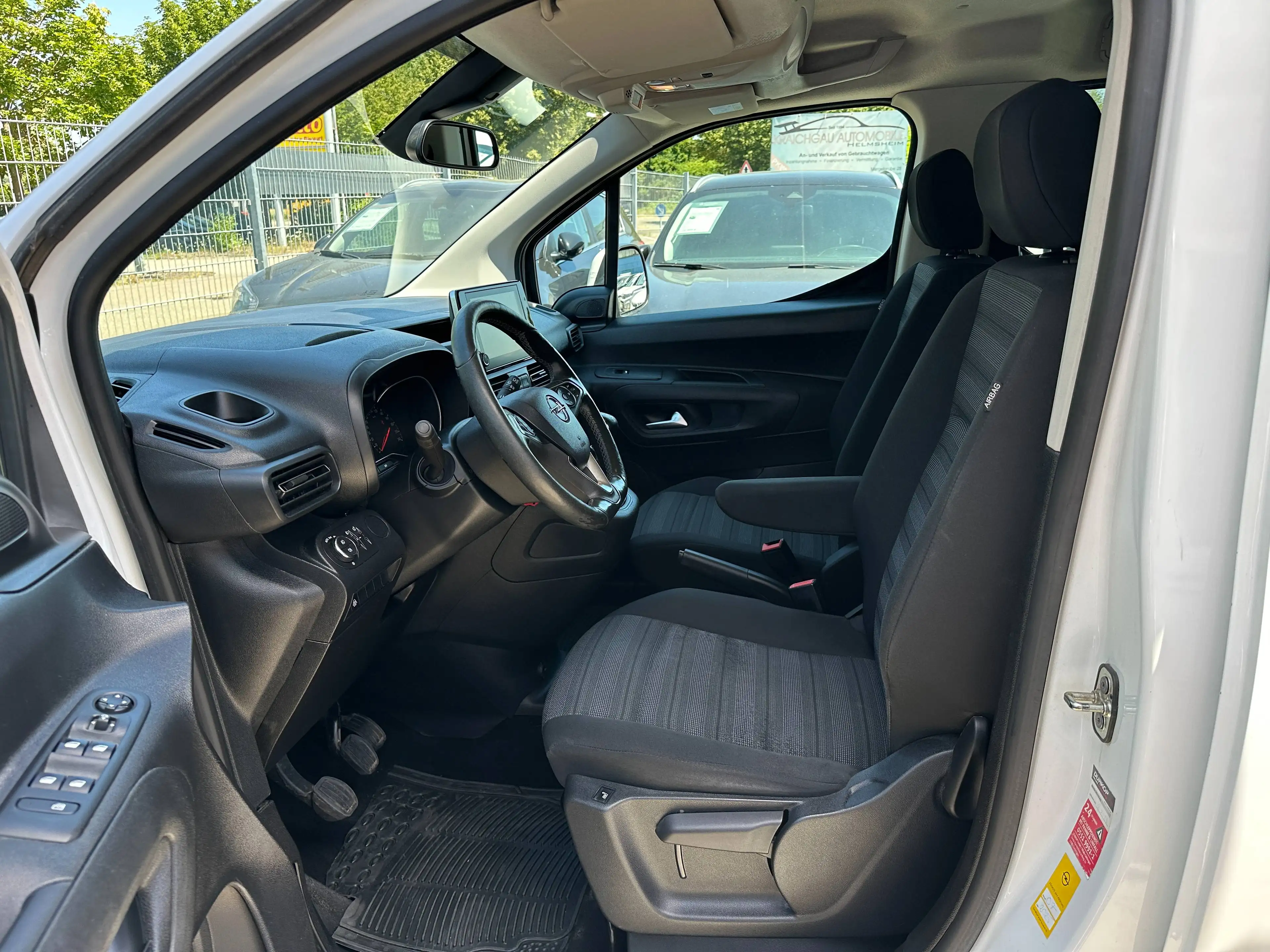 Opel Combo Life Life XL/Maxi/L2*TüV Neu*Kamera*Navi*AHK*Parkpilot*Sitzheizg*SR+WR — photo 15