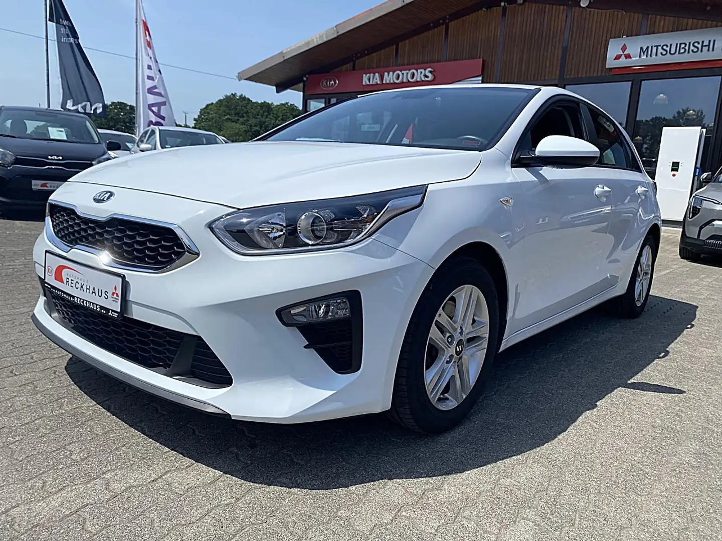 Kia Ceed / cee'd _5 1.0T 100 ED7 EMO Klima Rückfahrkamera Weiß - 2