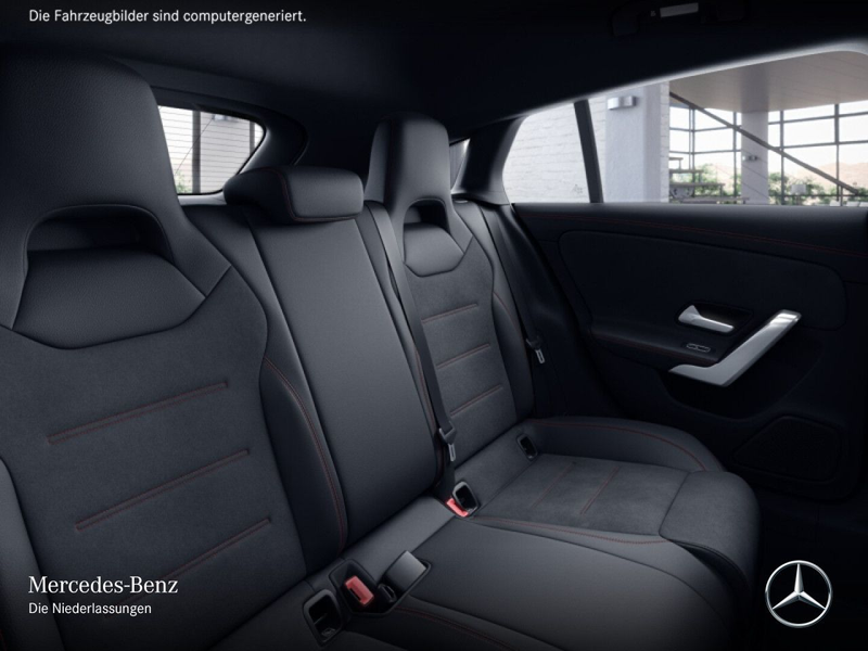 Mercedes-Benz CLA 180 AMG+LED+19"+7G — photo 14