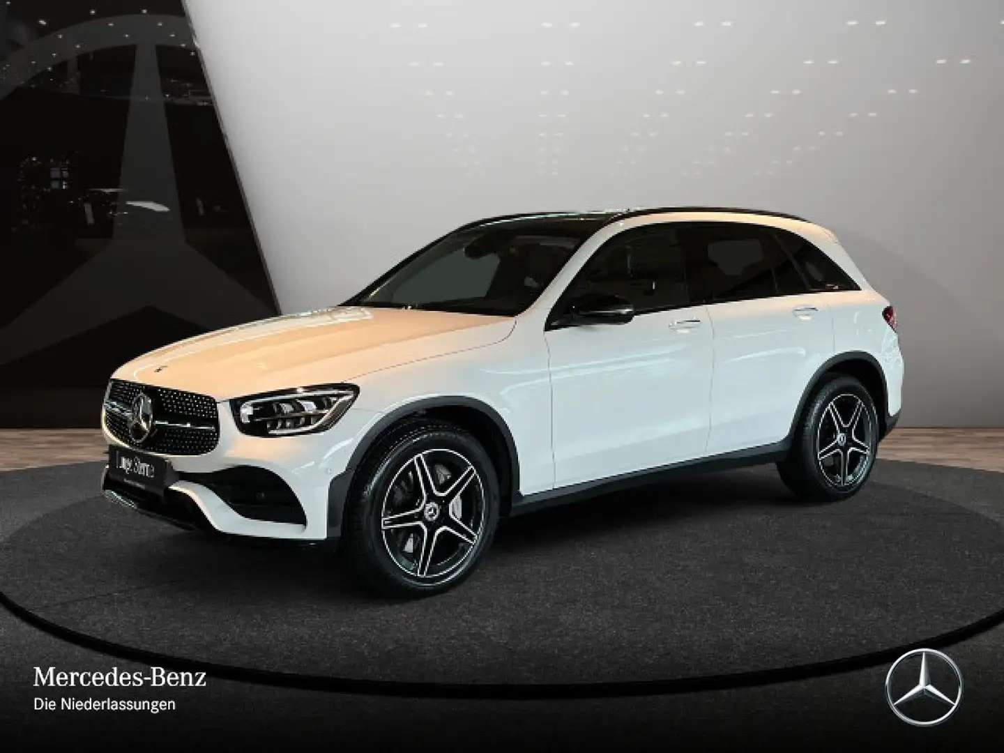 Mercedes-Benz GLC 300 d 4M AMG+NIGHT+PANO+LED+STHZG+KAMERA+HUD Weiß - 2