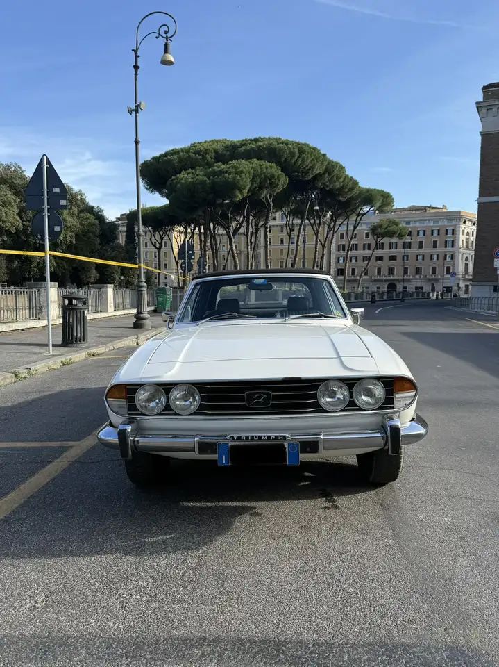 Triumph Stag, foto 1