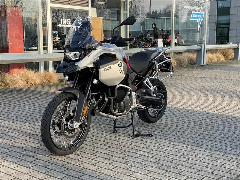 BMW F 900 GS Adventure - foto 3