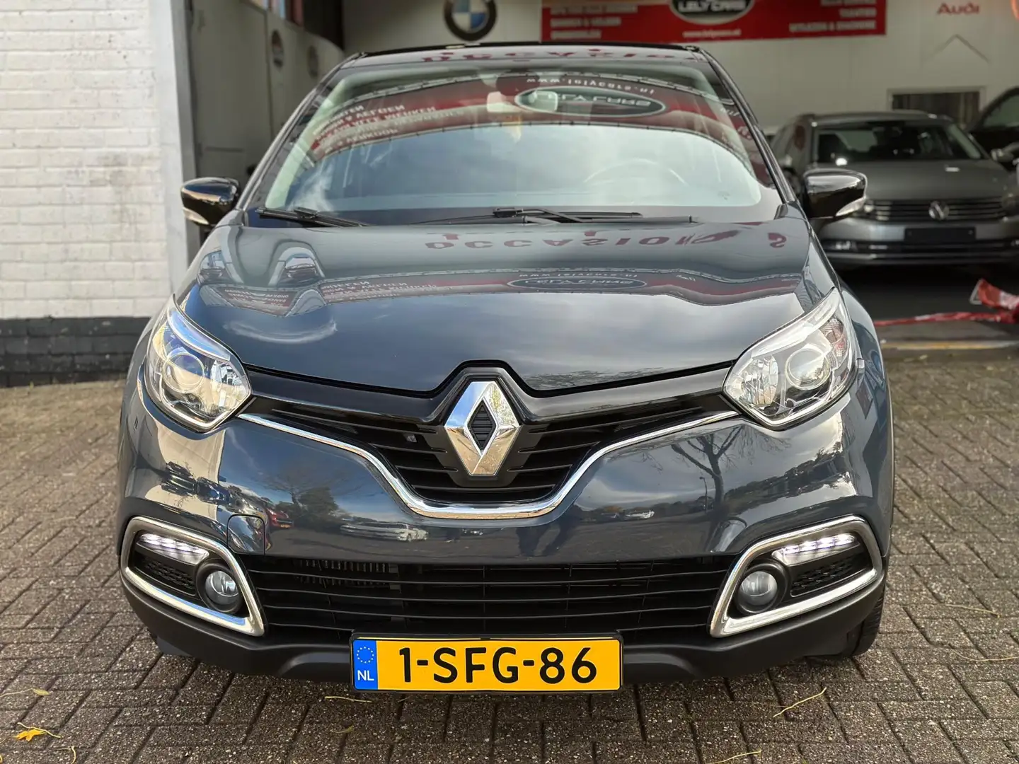 Renault Captur 1.2 TCe Dynamique BJ:2013 Camera Navi LED Airco Cr Blauw - 2