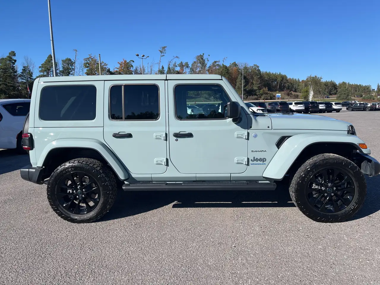 Jeep Wrangler снимка Jeep Wrangler