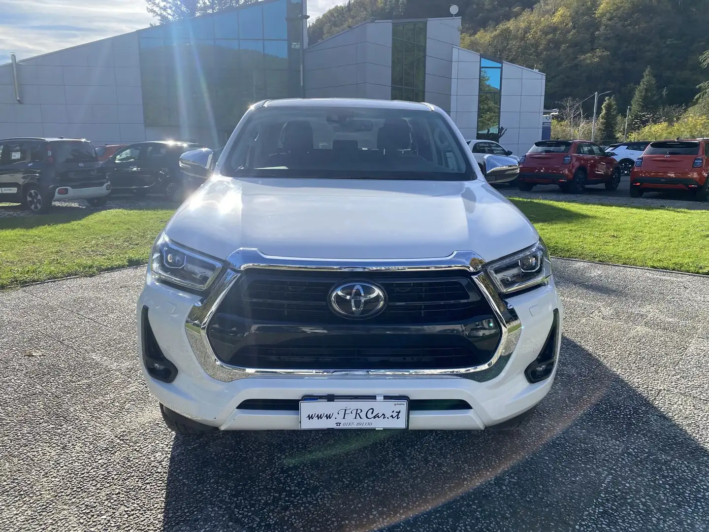 Toyota Hilux 2.4 D-4D 4WD 4 porte Double Cab Comfort NETTO IVA Nero - 2