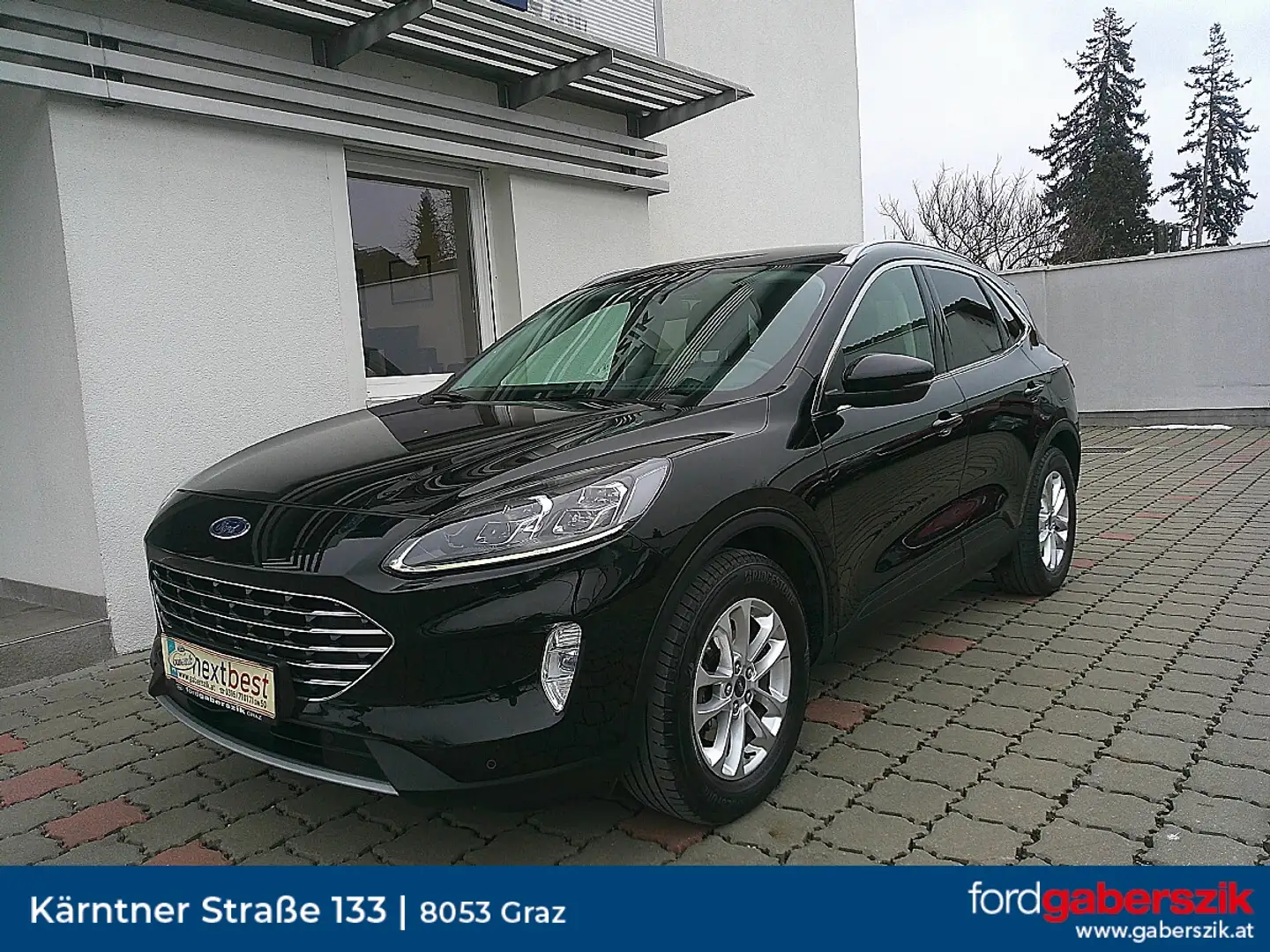 Ford Kuga 1,5 EcoBlue Titanium X Aut. Schwarz - 1