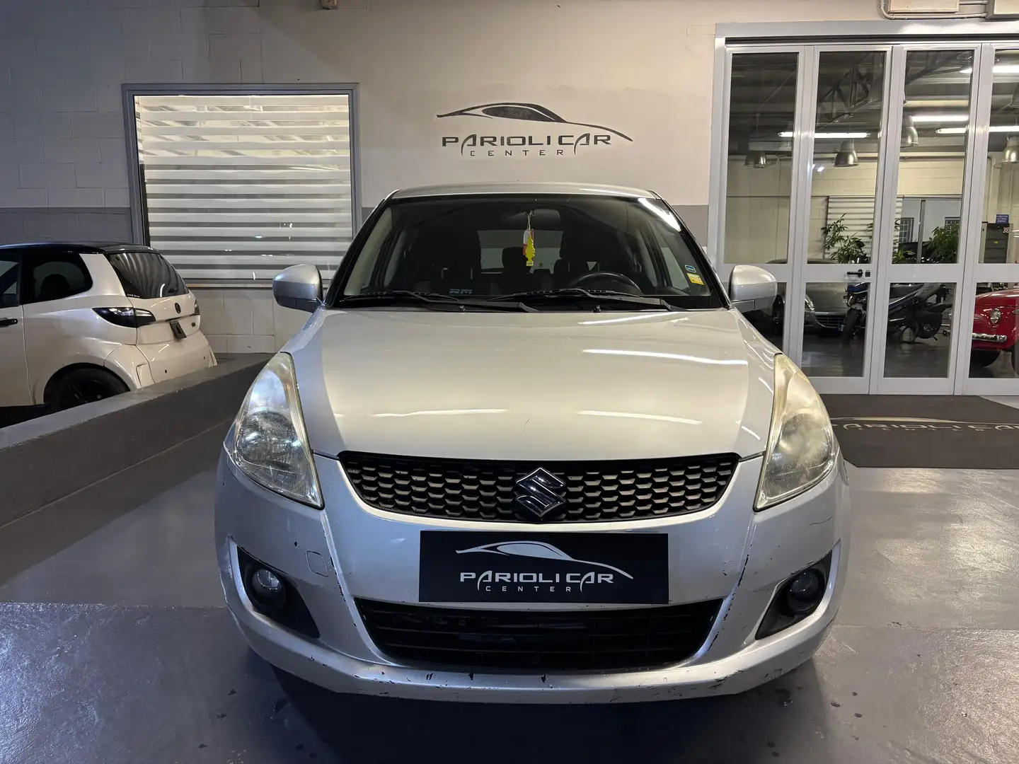 Suzuki Swift Swift 5p 1.3 ddis GL Style Argent - 1