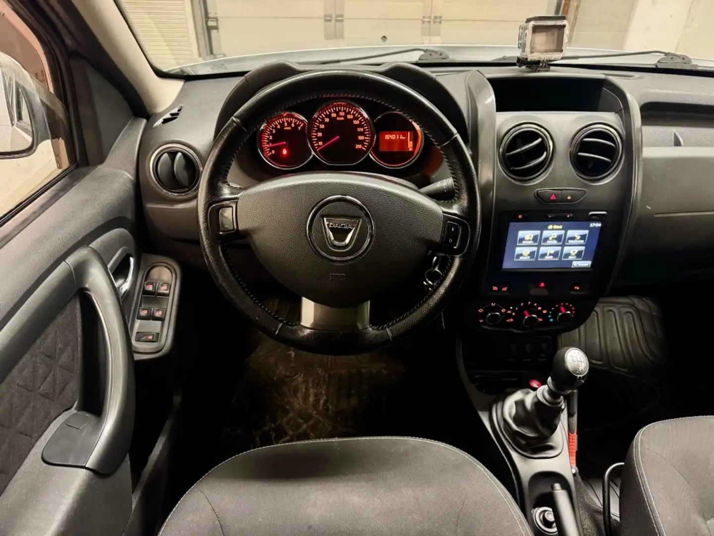 Dacia Duster 1.2 TCe 4x2 Prestige AIRCO EXPORT PRICE NAP APK Grijs - 2