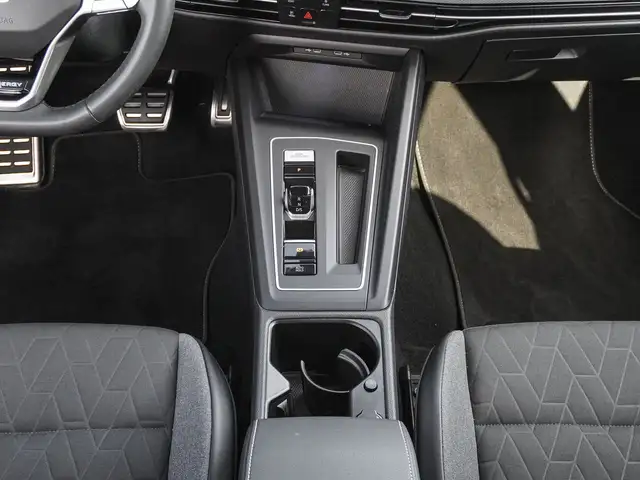 Volkswagen Golf view 14